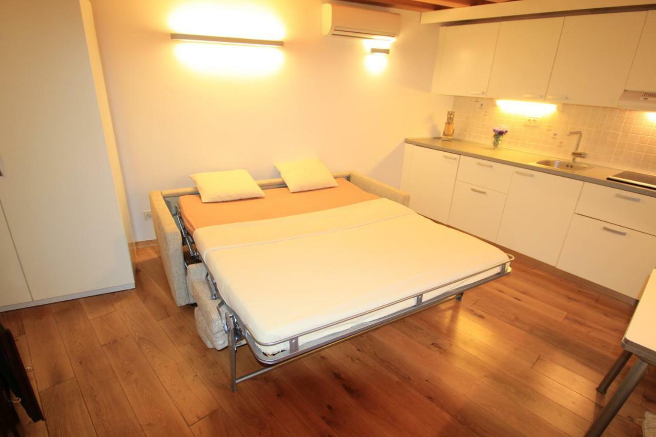 Cres Design Apartments Buitenkant foto